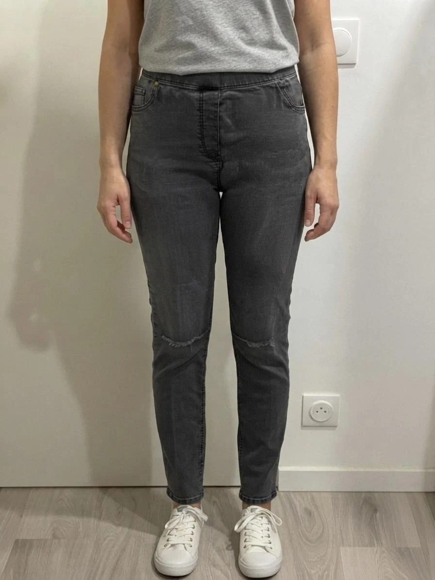 ✨ Jean jegging taille haute gris foncé H&M bon état Taille 48 ✨
